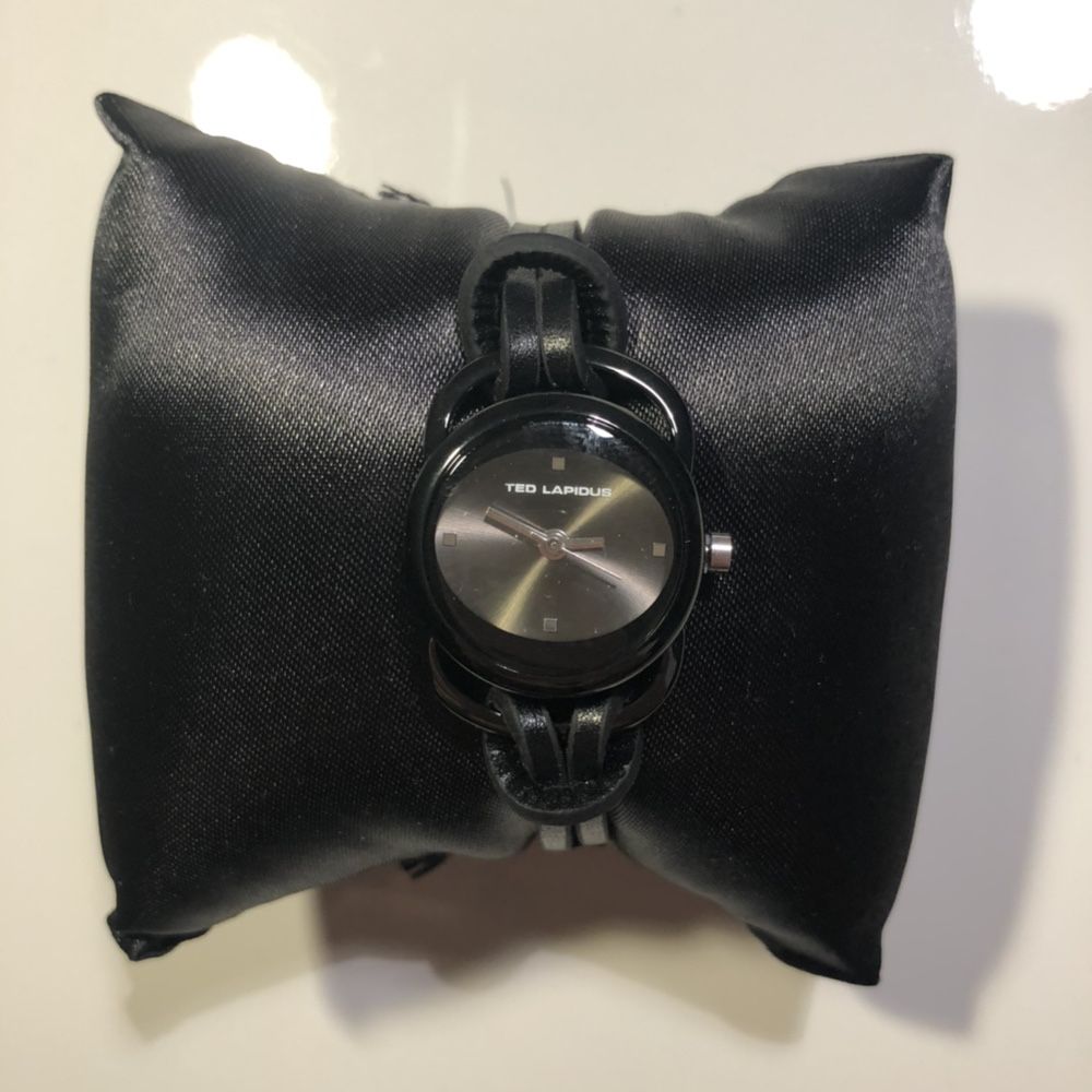 Nowy czarny analogowy zegarek Ted Lapidus A0285NNPN