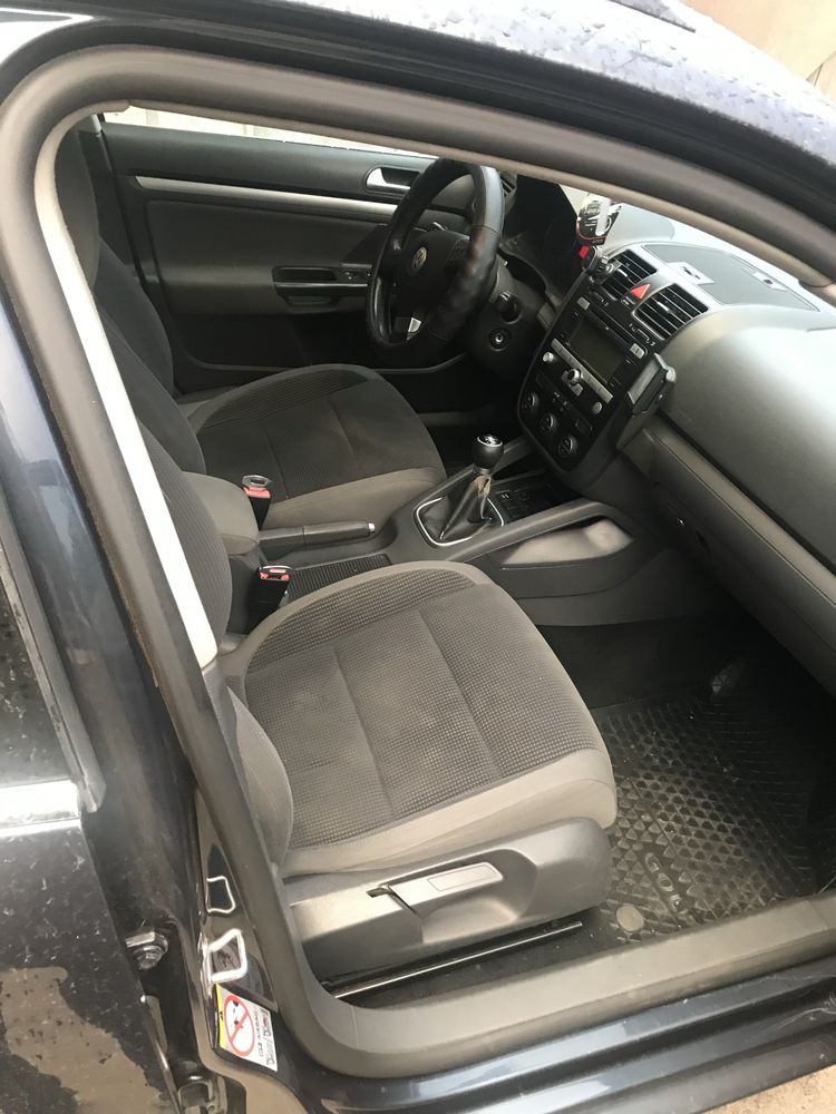 Продам Volkswagen Golf V