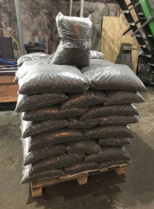 Pellet z łuski słonecznika