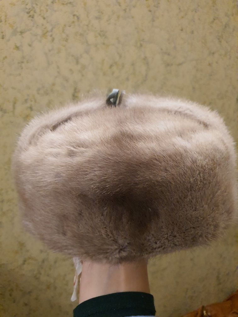 Жіноча шапка ссср норкова класика 90х справжня як нова все ціле