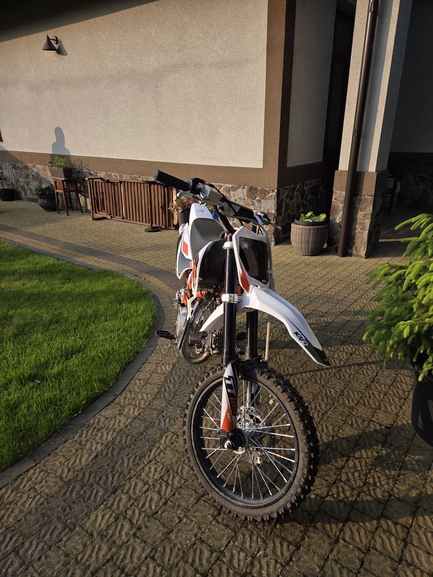 Kayo 125TT Простий