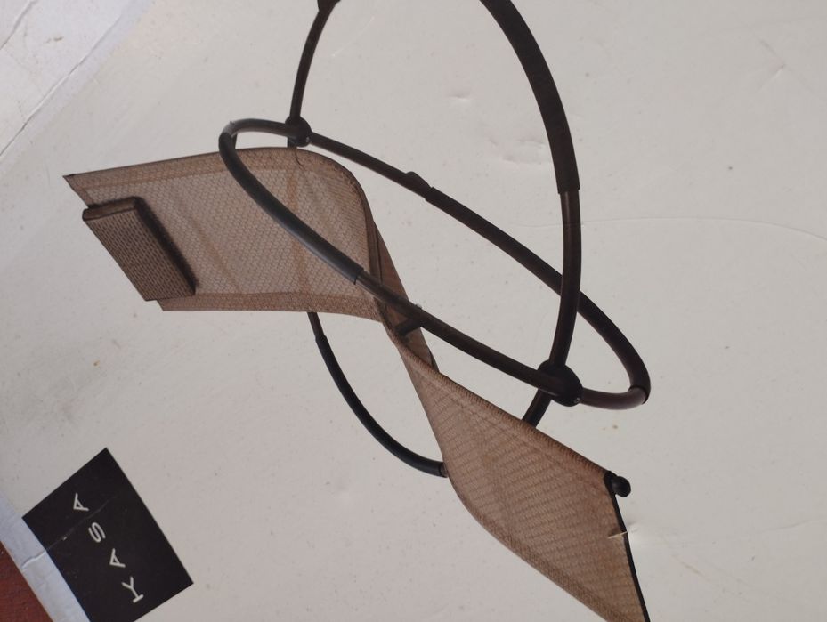 Esoreguicadeira baloiço future