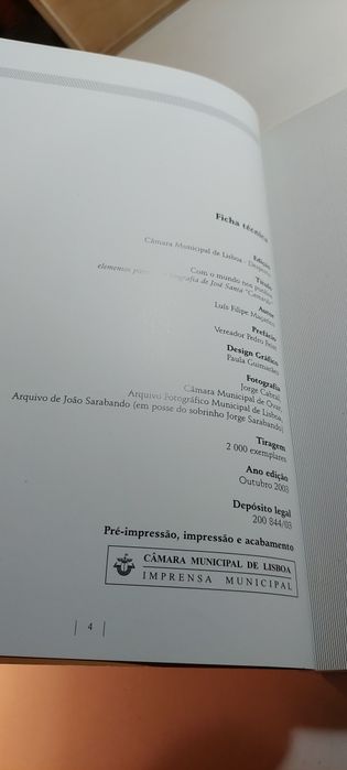 Com o Mundo nos Punhos, Biografia de José Santa Camarão