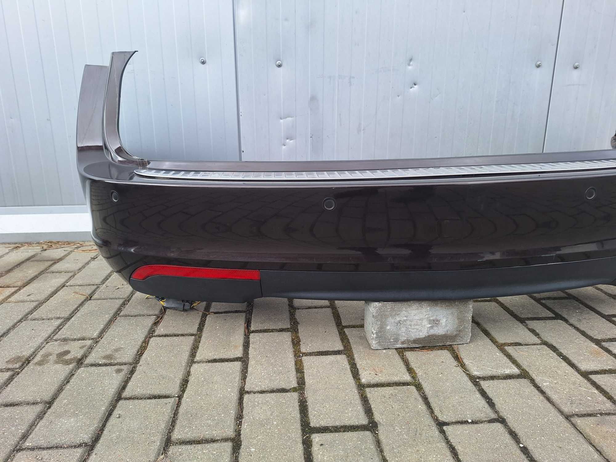 Zderzak tylny kombi Opel Insignia A FL Kod lakieru Z41C