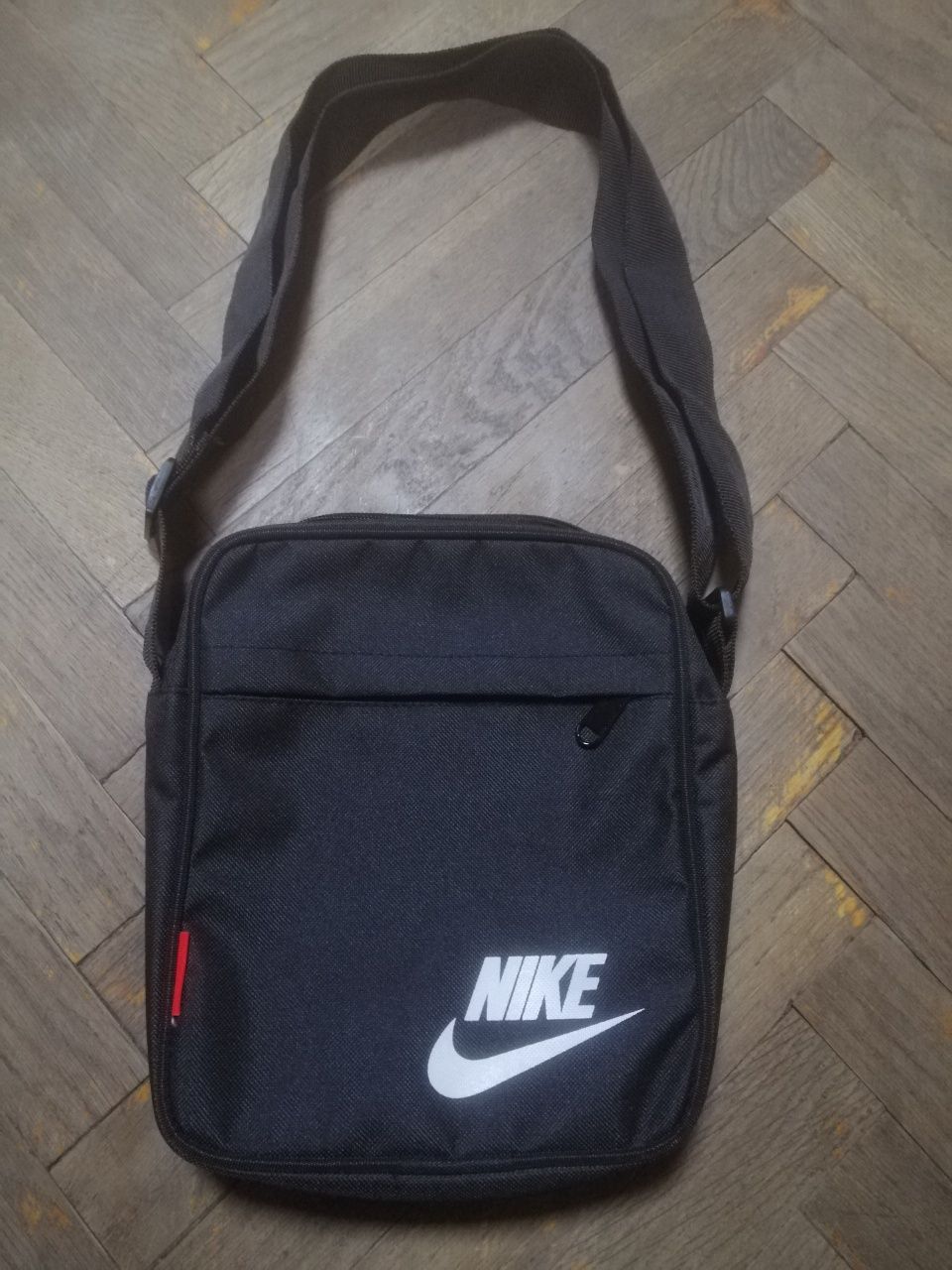 Продам сумку Nike