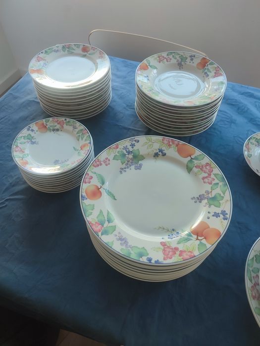 Conjunto Vista Alegre Pomar 51 peças