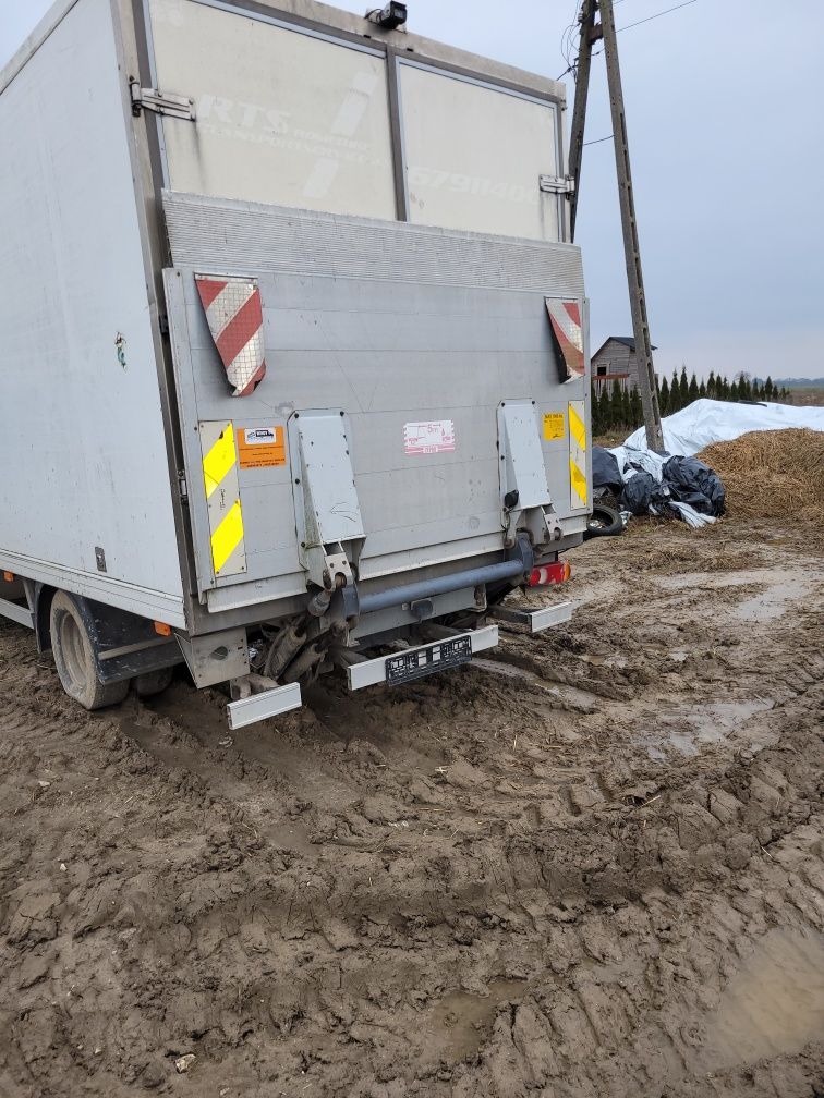 Sprzedam winda 1000kg stan bardzo dobry