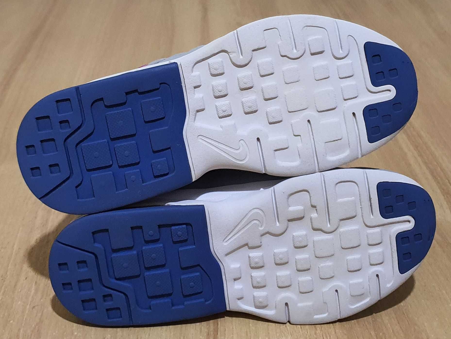 Кросівки Nike "Air Max Invigor" 29.5 розмір
