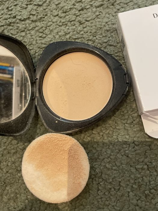 Dr. Hauschka puder w kompakcie 00 uniwersalny 1108
