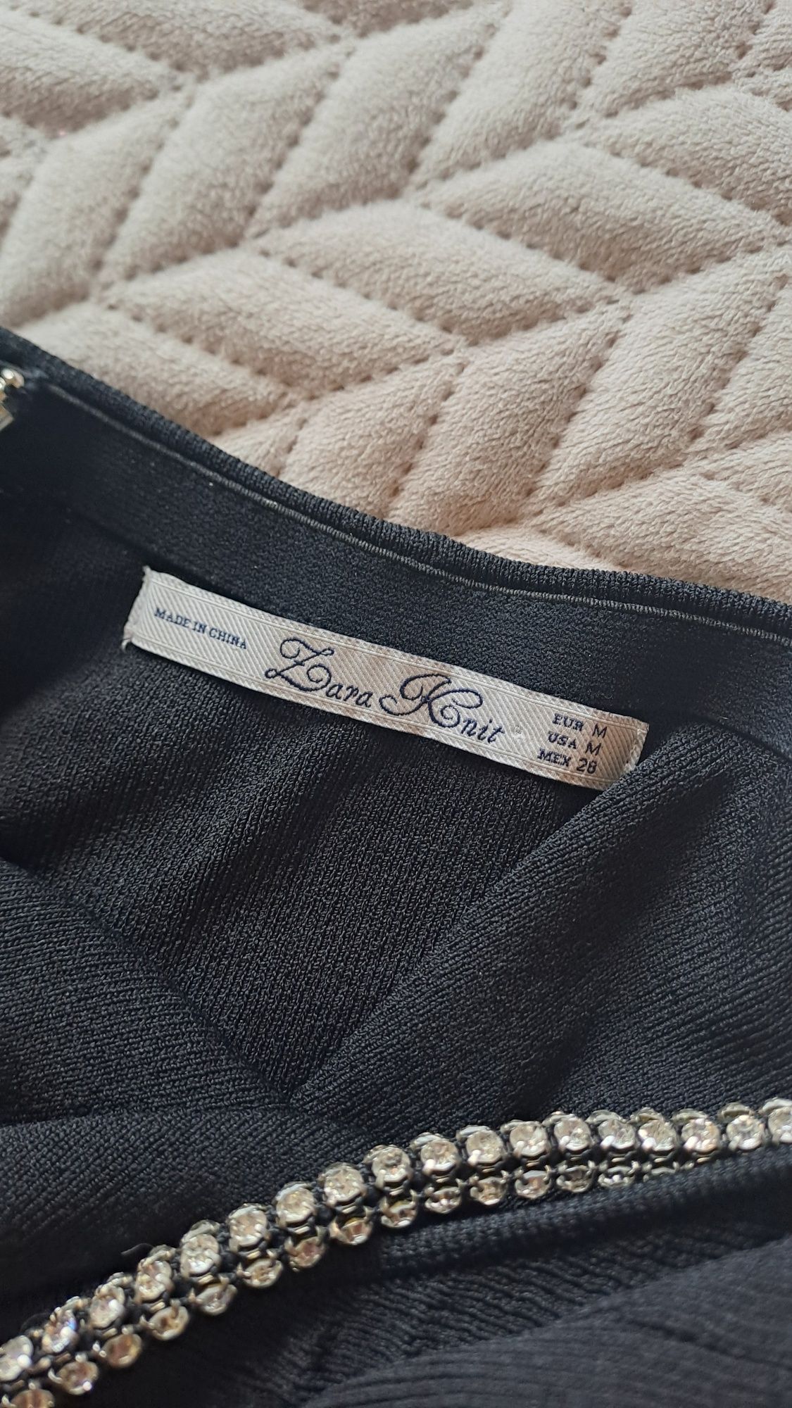 Sukienka Zara mini odkryte plecy kryształy 38