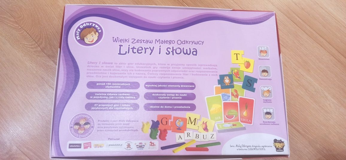 Zestaw gier "Litery i słowa" 4+