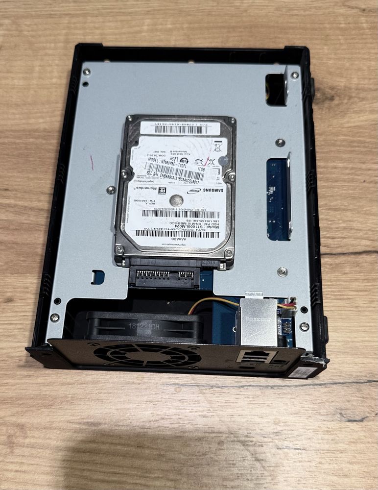 Synology DS118 +dysk 1 TB NAS Plex