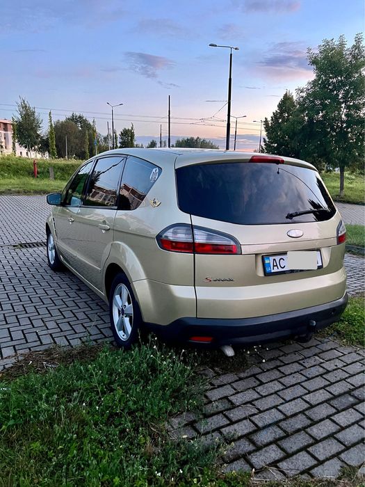 Продам 7 місне авто