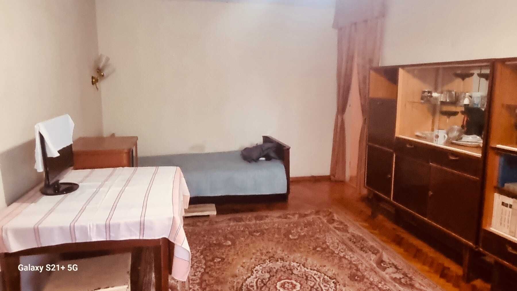 Долгосрочная аренда 3 комн. квартира 56 кв.м. по ул.Михаила Донца  12