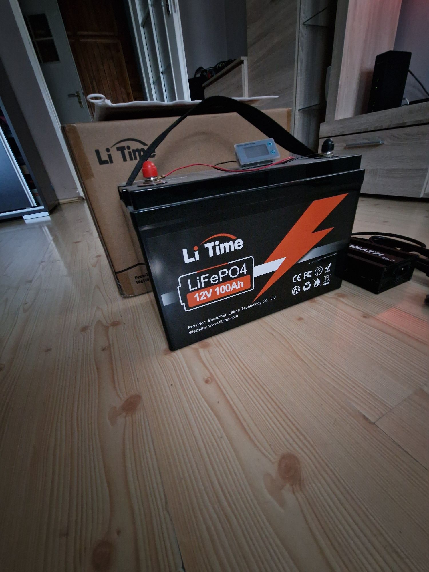 Nowy akumulator LiTime LifePo4 12V 100Ah komplet z ładowarką 1100zł