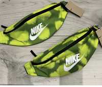 Nike бананка сумочка оригінал нов