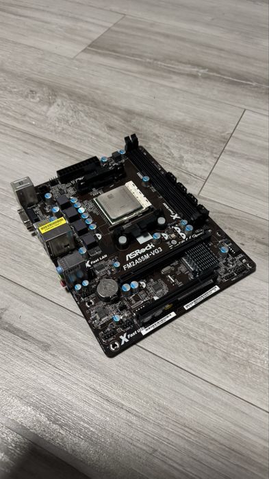 Płyta głowna ASRock FM2A55M-VG3 + AMD A4 4000 wszystko sprawne.