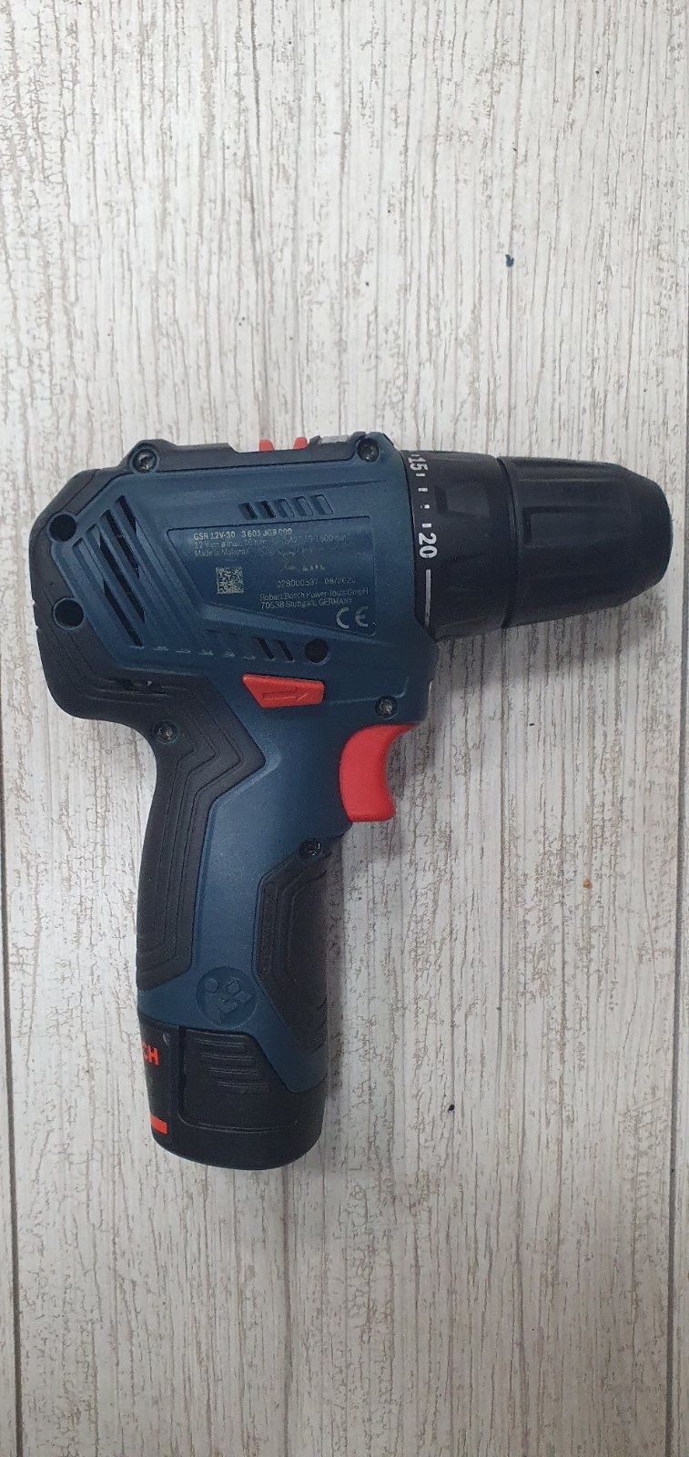 Акумуляторний шуруповерт BOSCH GSR 12V 30