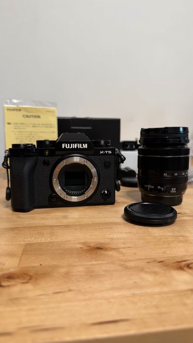 Fujifilm x-T5 Fujifilm XF 18-55mm f/2.8-4 R LM OIS