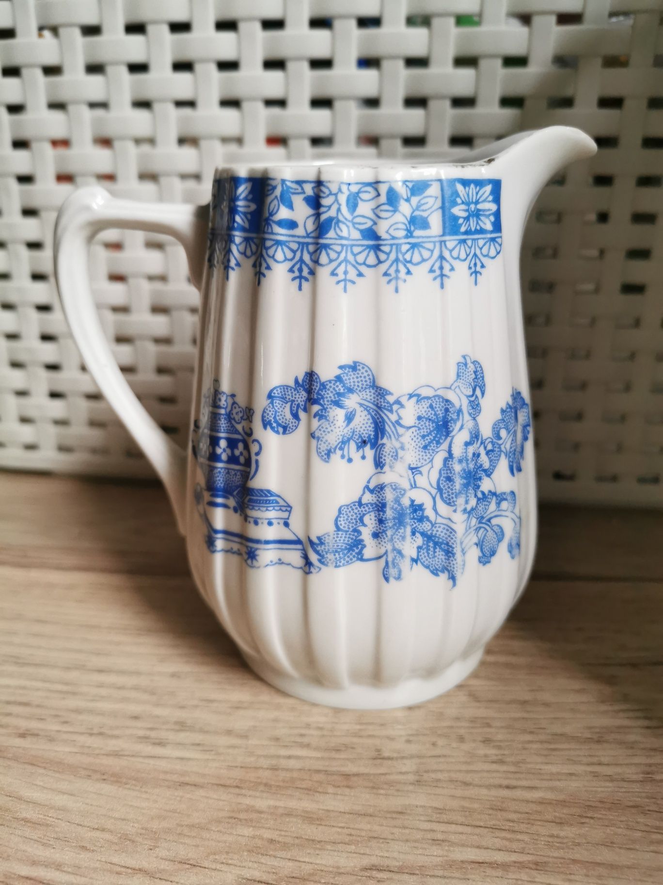 Piękny mlecznik China Blau stara porcelana antyk