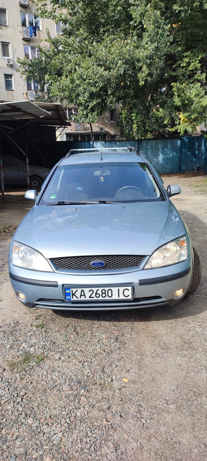 Ford Mondeo 2003 — Надійний та Просторий Універсал для Родини і Роботи