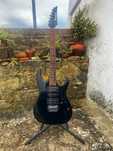 Guitarra eléctrica Ibanez GIO com bolsa da Ritter