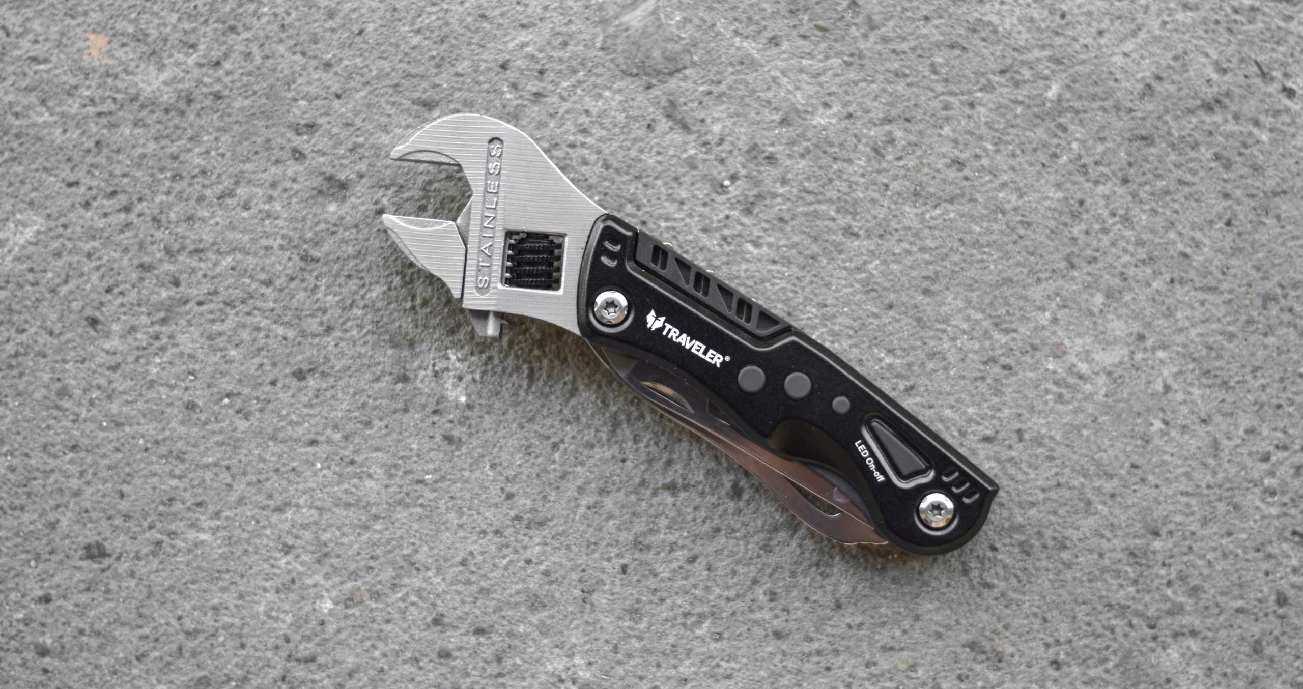 Multitool Nóż Scyzoryk Klucz Francuzki Latarka Prezent