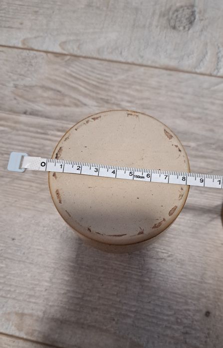 2 ceramiczne pojemniki z korkami