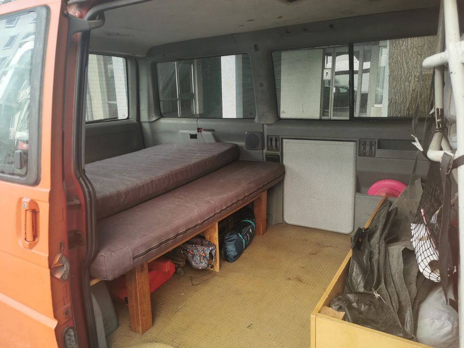 Volkswagen transporter t4 2.4d