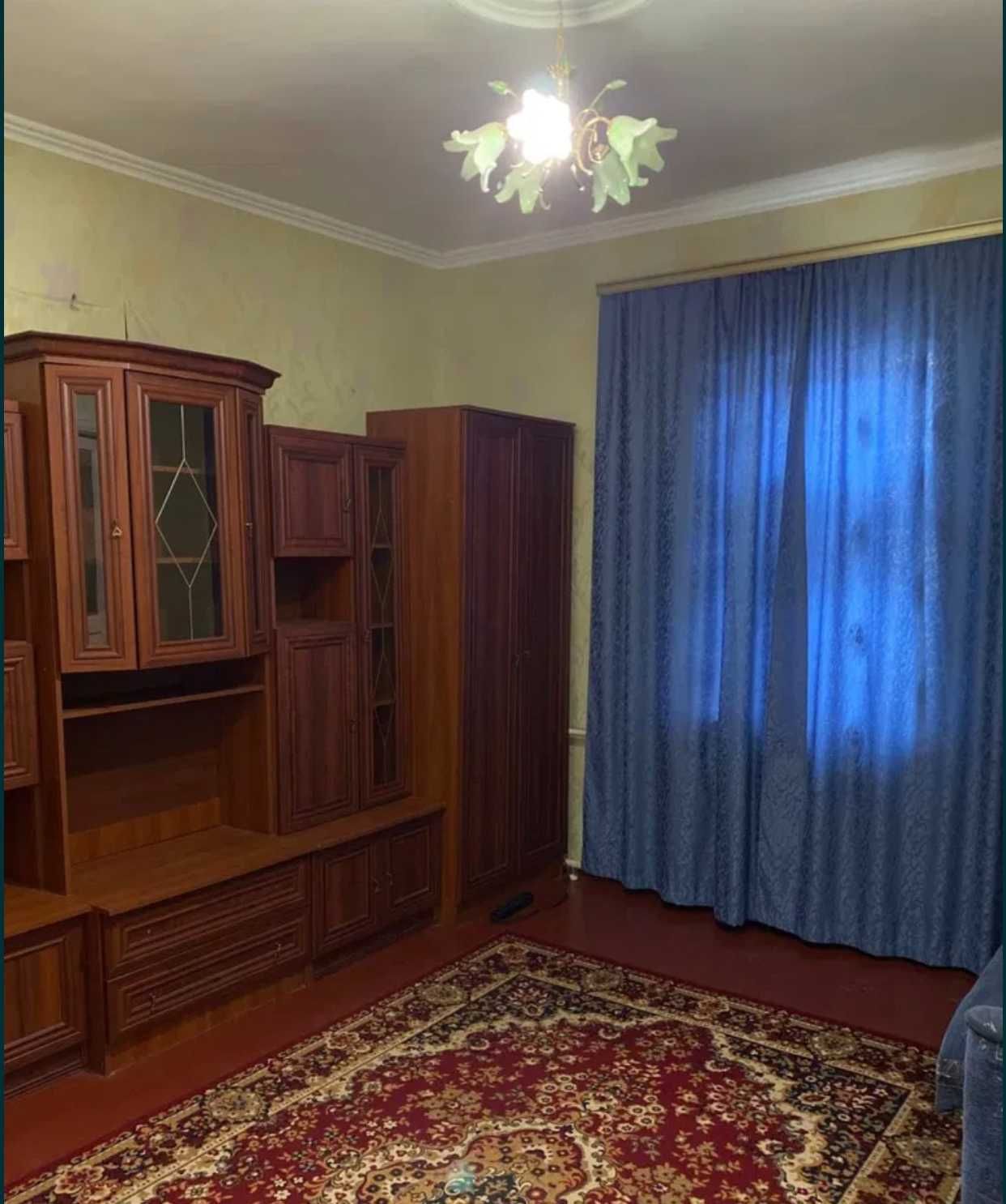 Продаж будинку в Києві 80 м кв + 3,23 сотки, метро 400 м!!