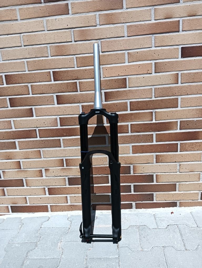 Suntour Durolux 38 180mm