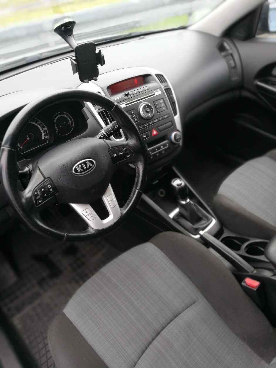 Kia Cee'd 1.6 Crdi Comfort