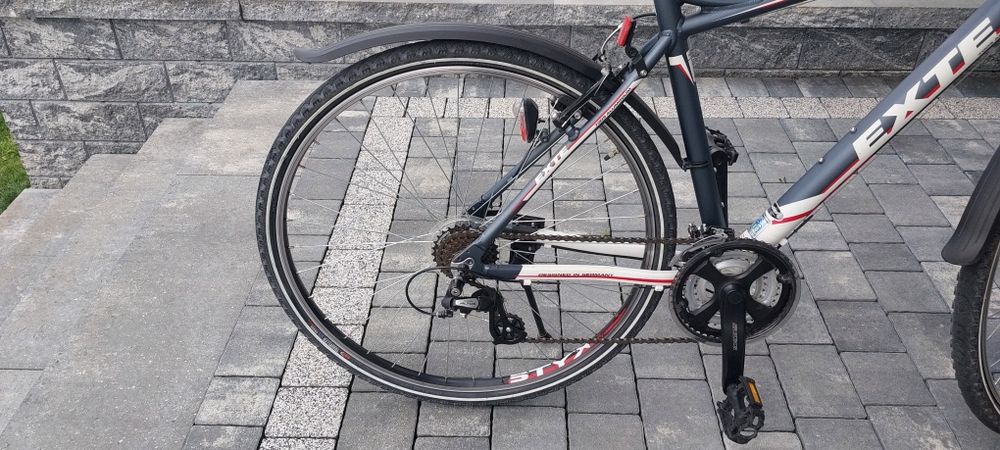 Rower trekingowy Niemiecki 28 cali