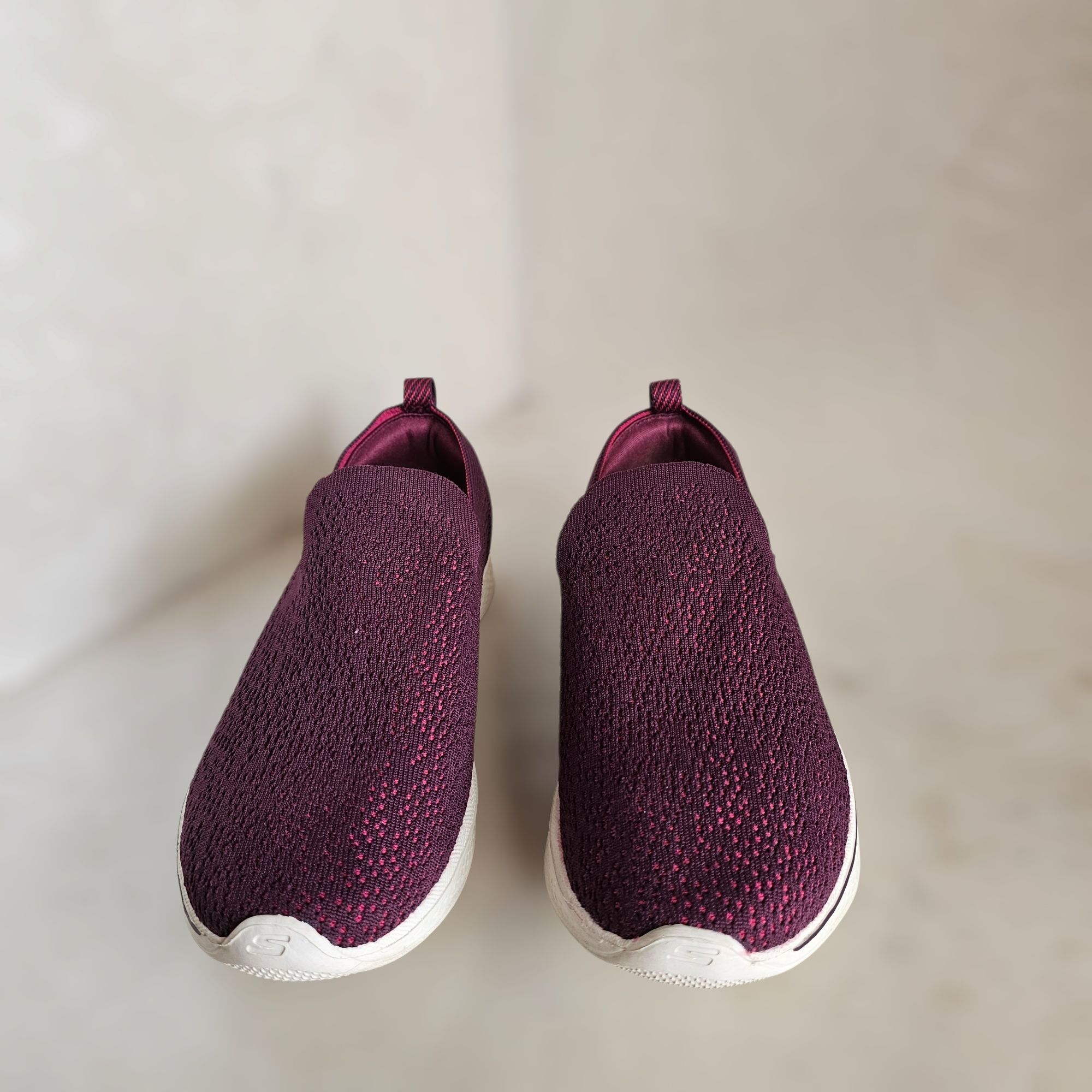 Женские  мокасины, слипоны "Skechers Goga Max"