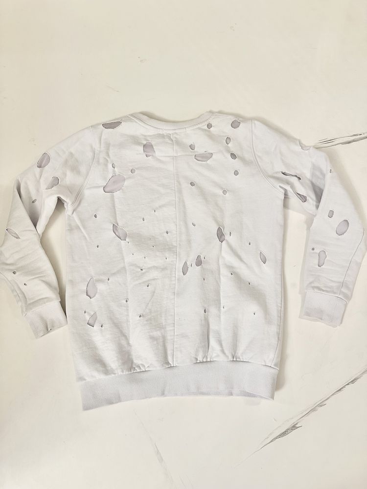 Givenchy bluza biała dziury M