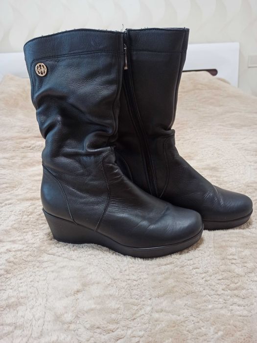 Сапоги 40 ботинки чоботи черевики зимові зимні теплі зимние жіночі