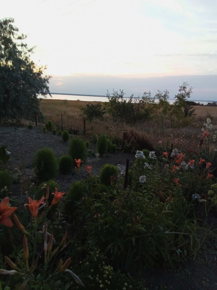 Двухетажний  дім/ дача в Лупарево