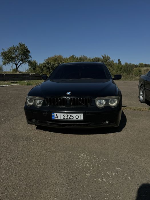 Продам бмв 745І на моторі n62  4.4 газ-бензин 333кс