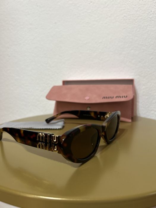 Oculos de Sol Miu Miu