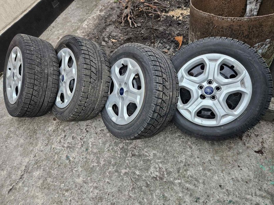 Продам Форд Ескейп 2017 р. з двигуном 2,5