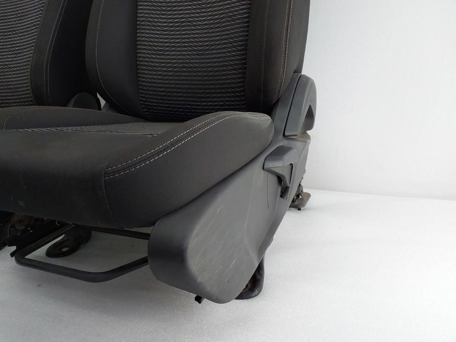 Conjunto de bancos FORD Ka+