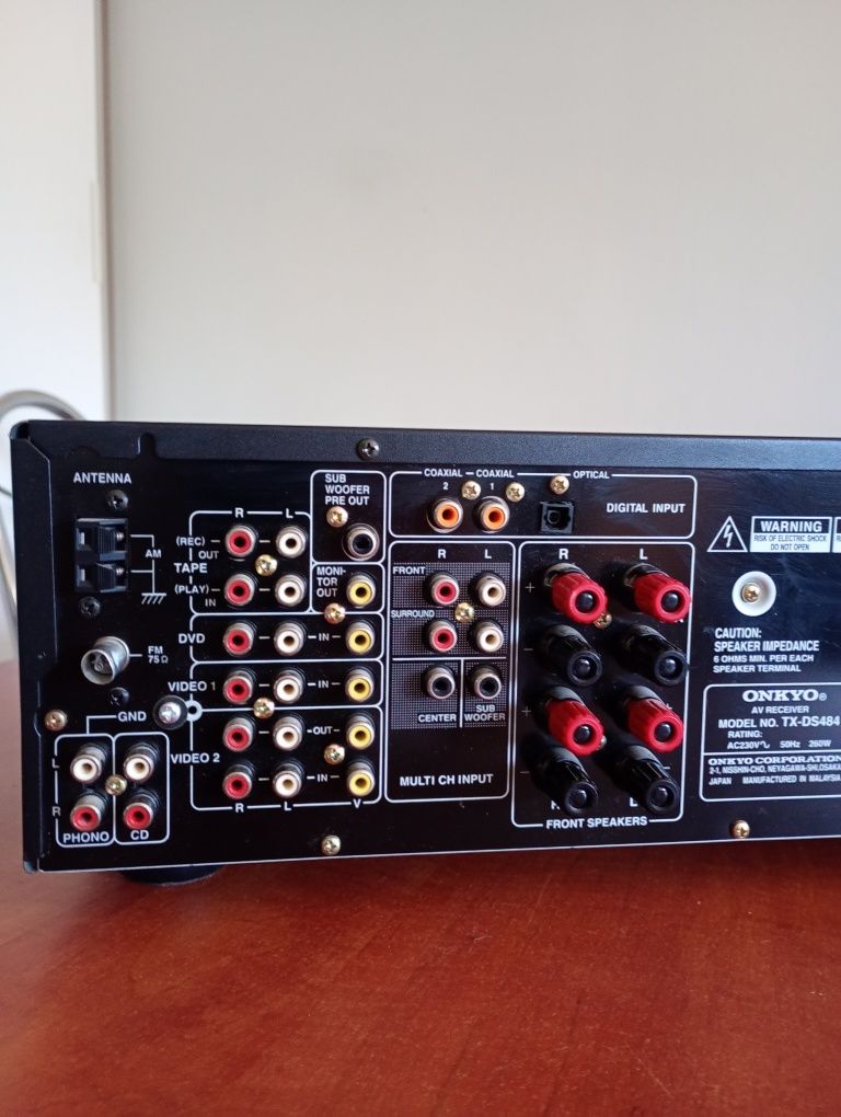 Onkyo TX-DS484 amplituner