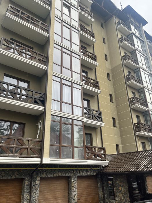 Продаж каартири в Брюховичах 155 метрів,краєвид на ліс