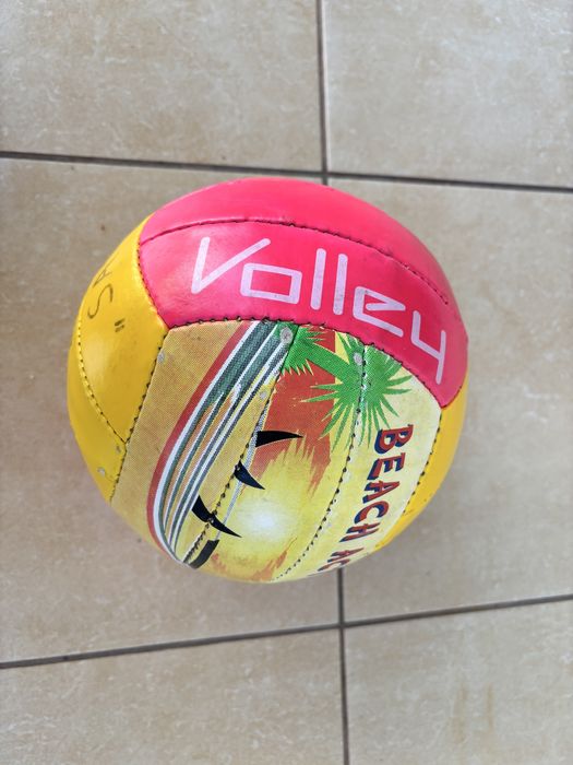 Pilka do siatkowki plazowej
