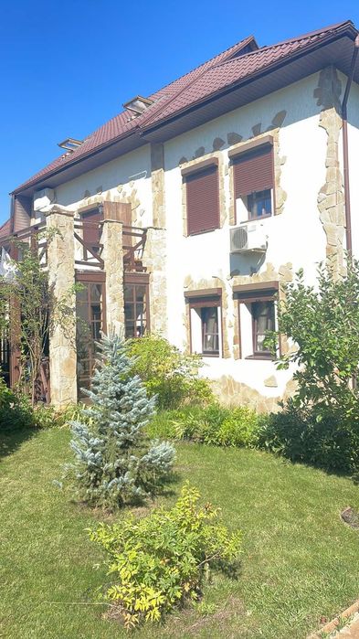 Хозяйский Дом на Старом Салтове.