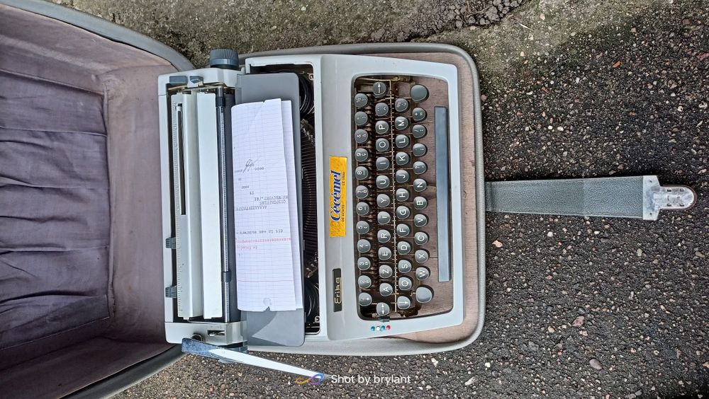 Maszyna do pisania erika