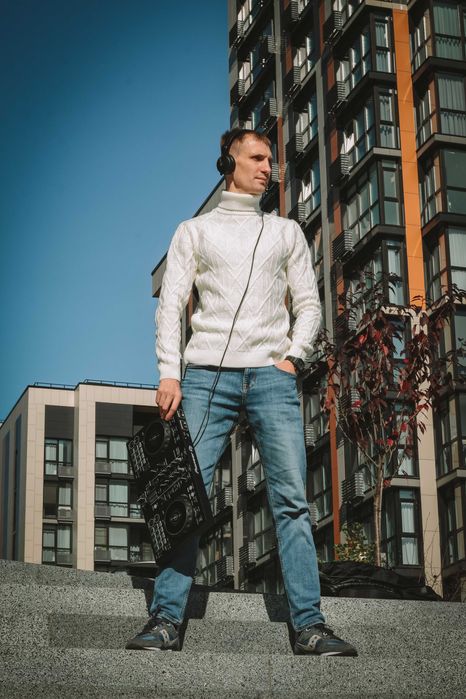 DJ/діджей на корпоратив, весілля, у Києві – звук, світло, настрій