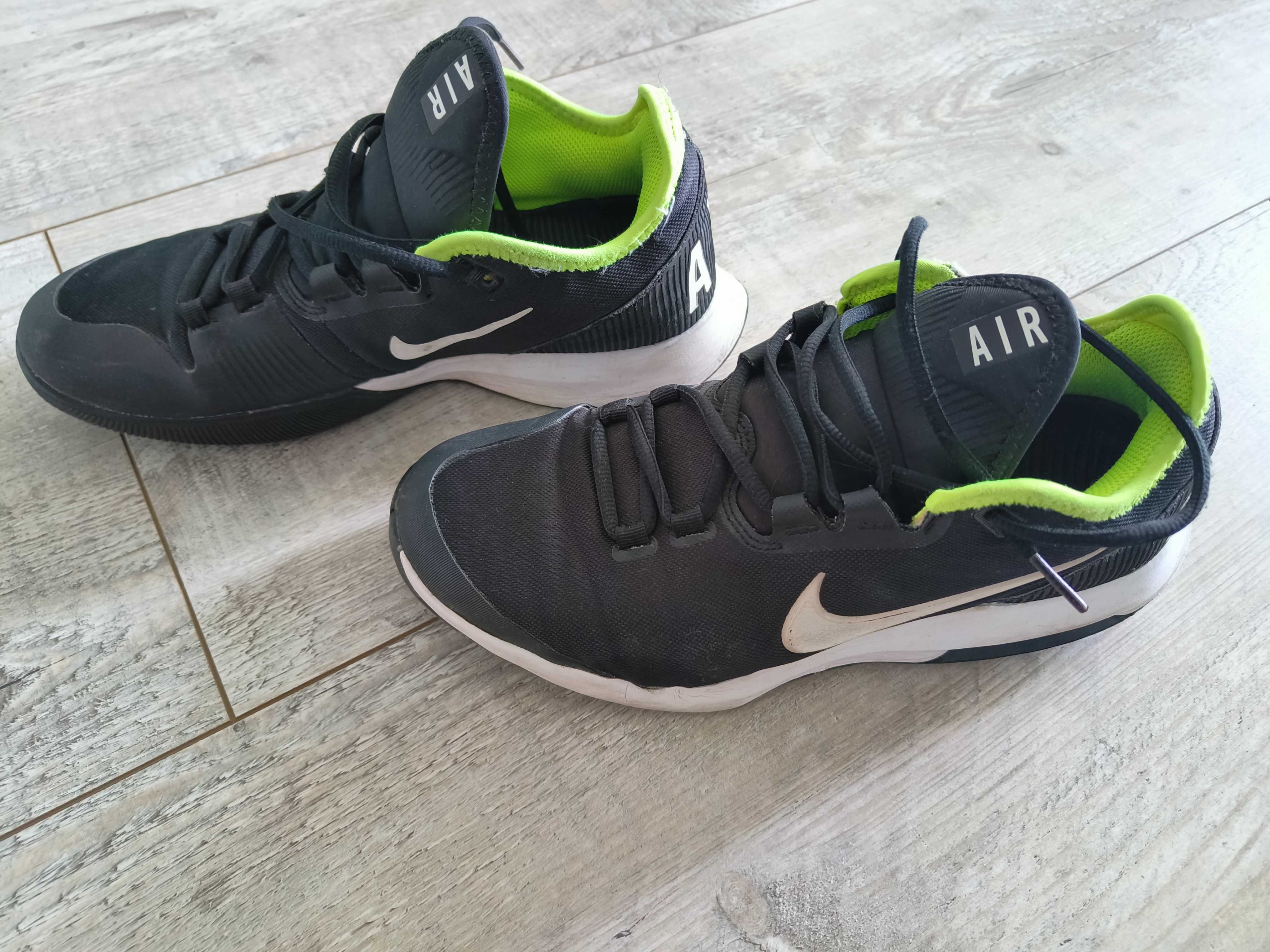 buty sportowe Nike 41