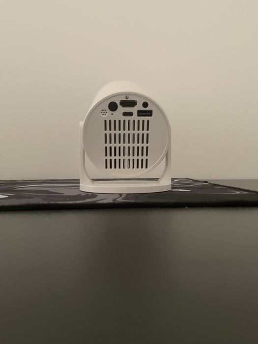 Проектор для дому