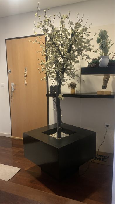 Vaso decorativo amendoeira em flor